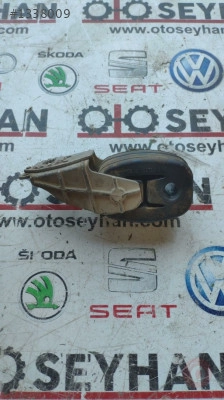5Q0253144 vw golf 7 egzoz bağlantı kulağı demiri
